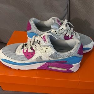 Nike multicolor Ladies Air Max